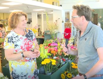 Eerste FloraVitalist van Nederland wordt geïnterviewd door Omroep Flevoland