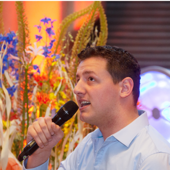 Student Corne presenteert