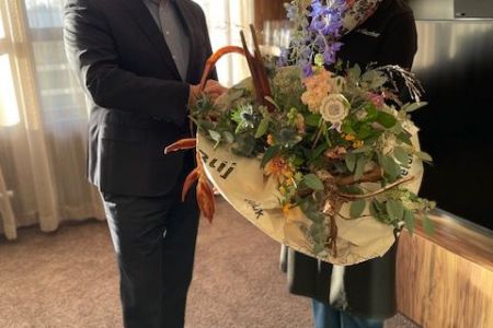 De Fleurschuur Witte paarden - Burgemeester Steenwijkerland Erik de Groot.jpg