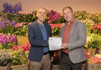 Plantion en VBW verlengen samenwerking voor versterking bloemensector